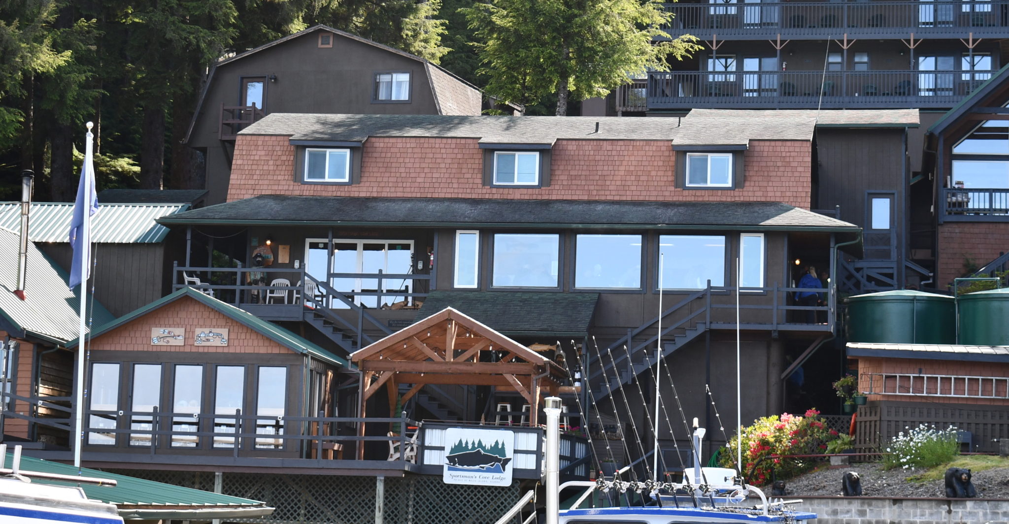 Your Accomodations At Alaska's Best Lodge ~ Sportsman's Cove Lodge